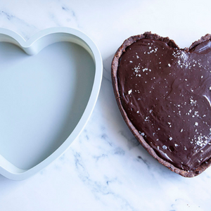 Bakeware | Heart Shaped Cake Mould (18cm)